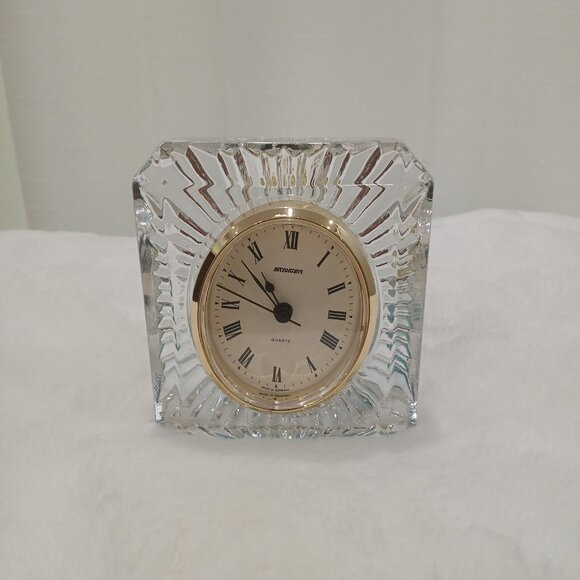 Table Clock - Picture 2 of 2